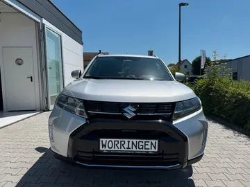 Car image 3