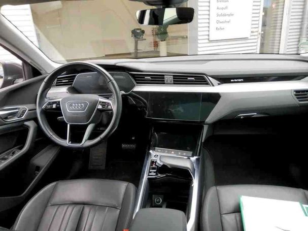 Audi e-tron 50 quattro S-line 230 kW image number 5