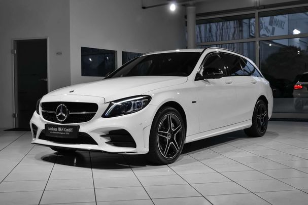 Mercedes-Benz C 300 de T AMG 225 kW image number 3