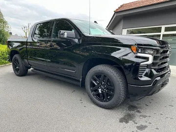 Car image 40