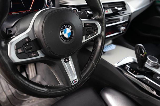 BMW 530d xDrive 196 kW image number 30