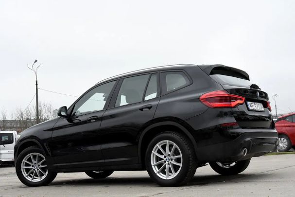 BMW X3 xDrive20d Advantage 140 kW image number 6