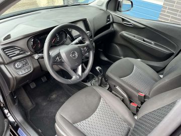 Car image 17