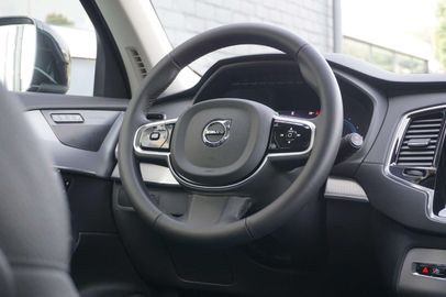 Car image 33