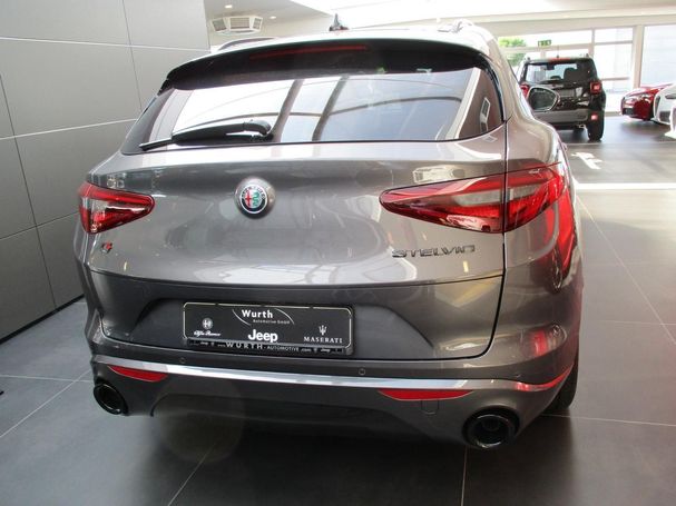 Alfa Romeo Stelvio 2.2 Diesel 16V AT8 Q4 154 kW image number 5