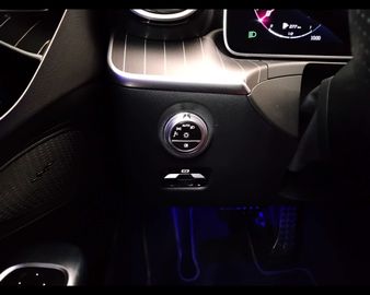 Car image 31