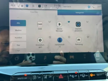 Car image 36