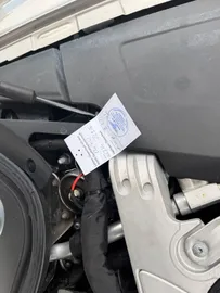 Car image 29