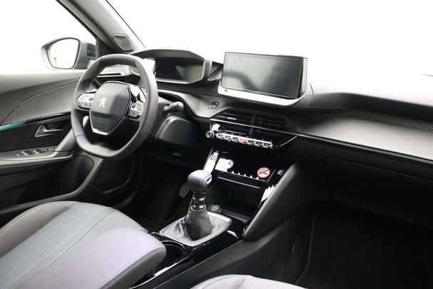 Peugeot 2008 1.2 PureTech 75 kW image number 5