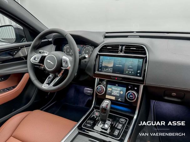 Jaguar XE P250 R-Dynamic HSE 184 kW image number 7