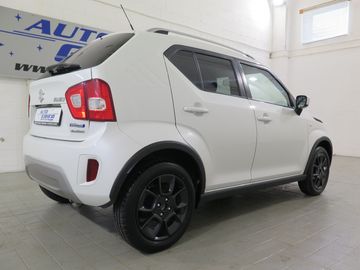 Car image 4