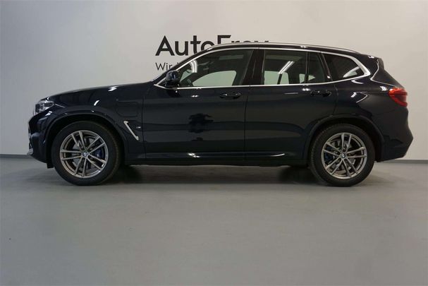 BMW X3 xDrive30e 215 kW image number 4