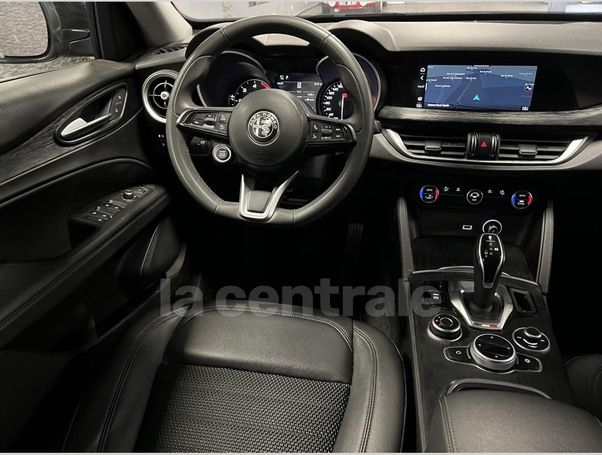 Alfa Romeo Stelvio 2.2 AT8 Q4 Super 140 kW image number 24