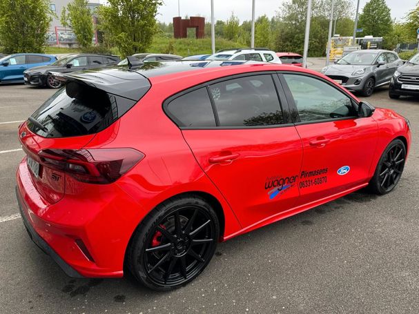 Ford Focus ST 206 kW image number 9