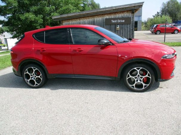 Alfa Romeo Tonale 1.5 T Edizione 96 kW image number 2