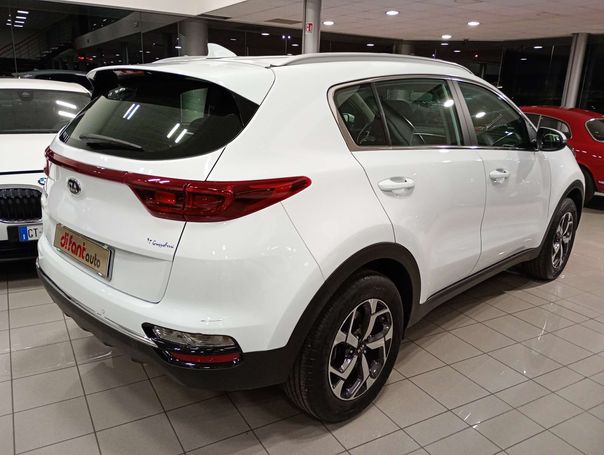 Kia Sportage 1.6 GDI 2WD 97 kW image number 3