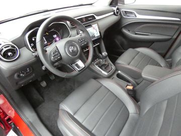 Car image 12