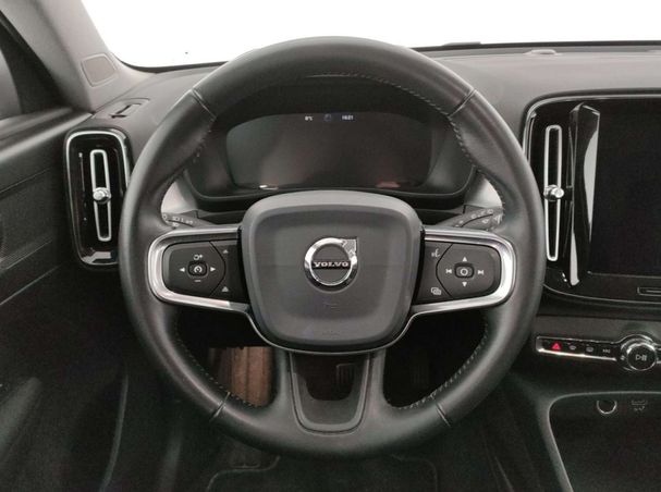 Volvo XC40 T3 Geartronic Plus 120 kW image number 12