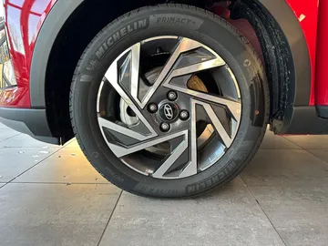 Car image 22