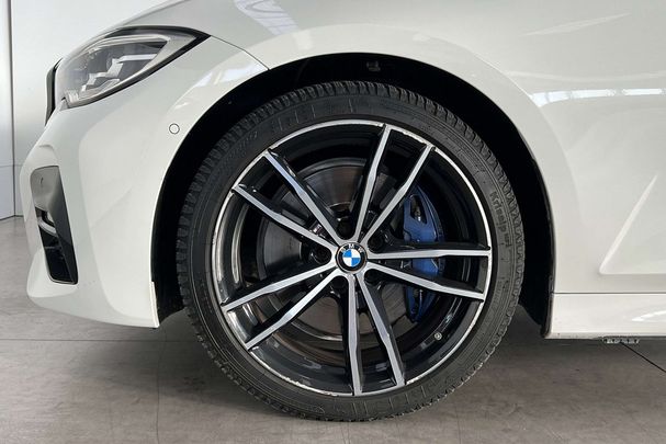 BMW 320d Touring xDrive 140 kW image number 7