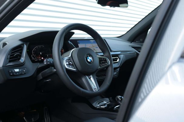 BMW 120i M Sport 132 kW image number 15