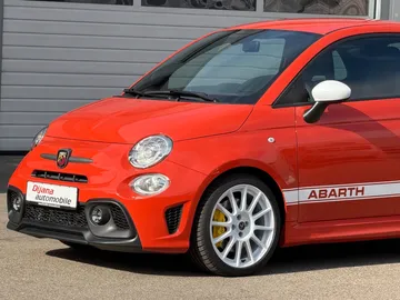 Car image 25