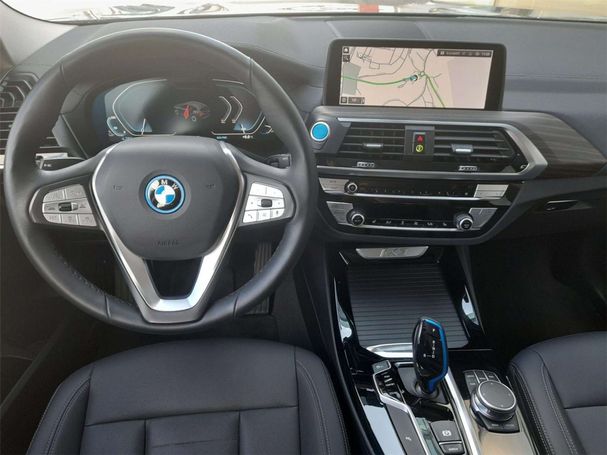 BMW iX3 210 kW image number 7