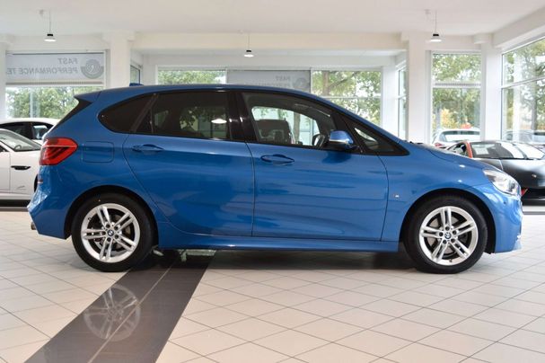 BMW 220i 141 kW image number 6