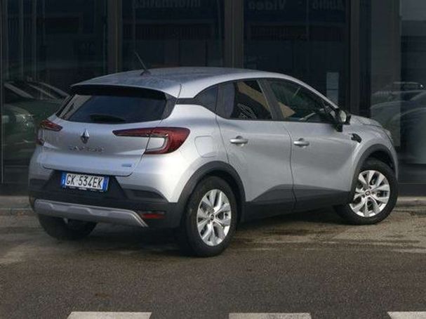 Renault Captur E-Tech Hybrid 145 105 kW image number 2