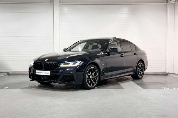 BMW 530 e 215 kW image number 17