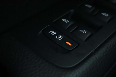 Car image 41