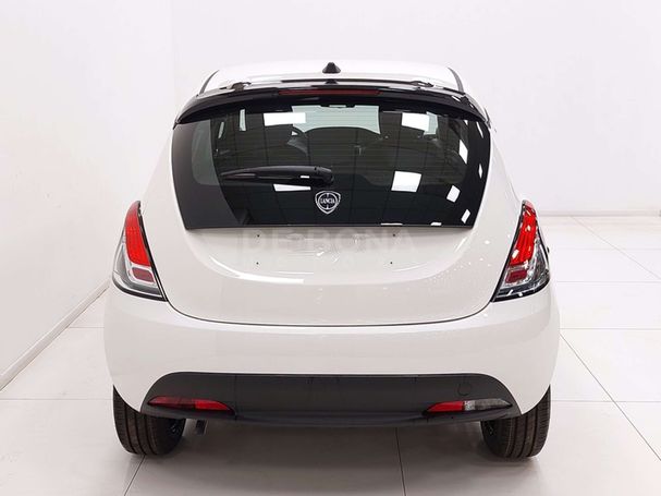 Lancia Ypsilon 51 kW image number 3