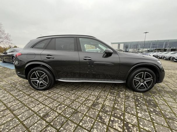 Mercedes-Benz GLC 300 e AMG 230 kW image number 4