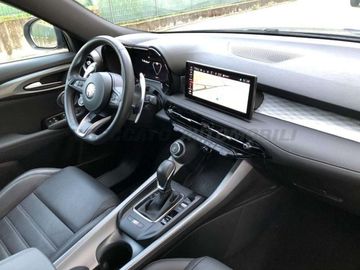 Car image 26