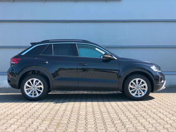 Volkswagen T-Roc 1.0 TSI 85 kW image number 2