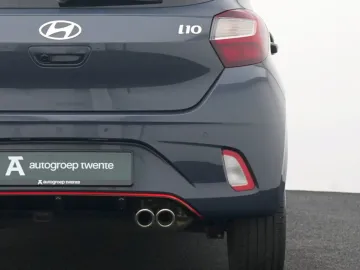Car image 47