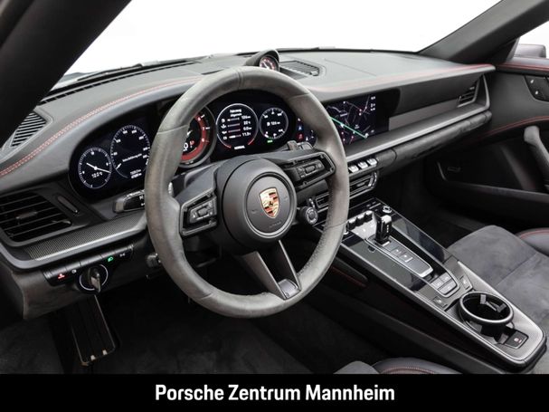 Porsche 992 Carrera GTS Cabrio 353 kW image number 13