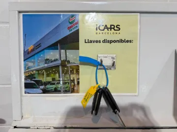 Car image 28