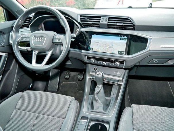 Audi Q3 35 TDI S-line Sportback 110 kW image number 3