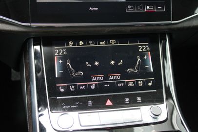 Car image 41