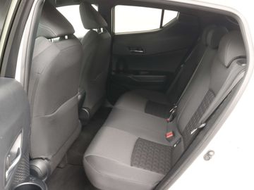 Car image 20