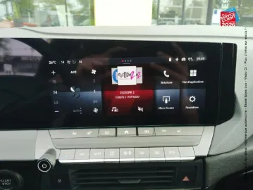 Car image 20