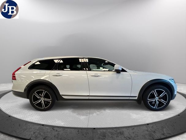 Volvo V90 Cross Country T5 AWD 188 kW image number 6