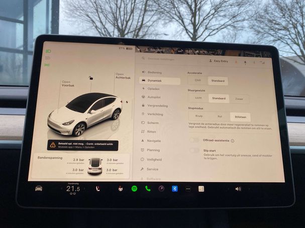 Tesla Model Y Long Range AWD 378 kW image number 26