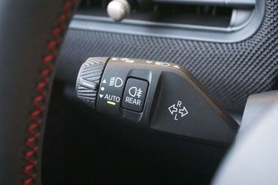 Car image 37