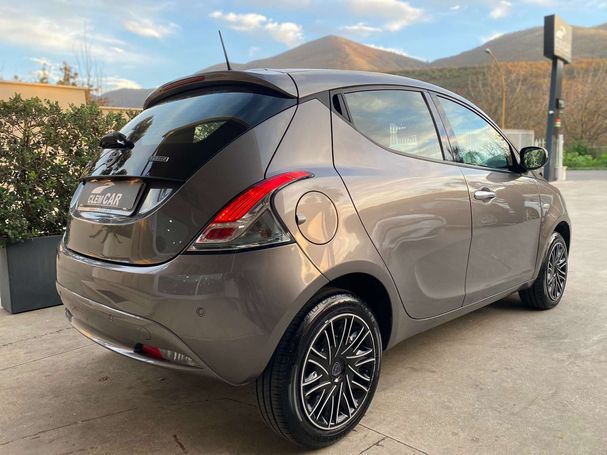 Lancia Ypsilon 51 kW image number 5