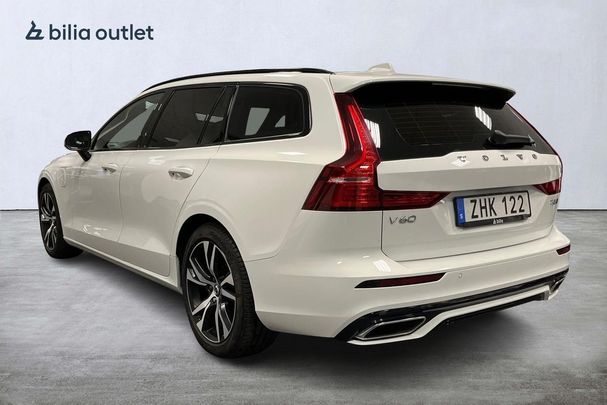 Volvo V60 T8 R Design AWD Recharge 288 kW image number 3