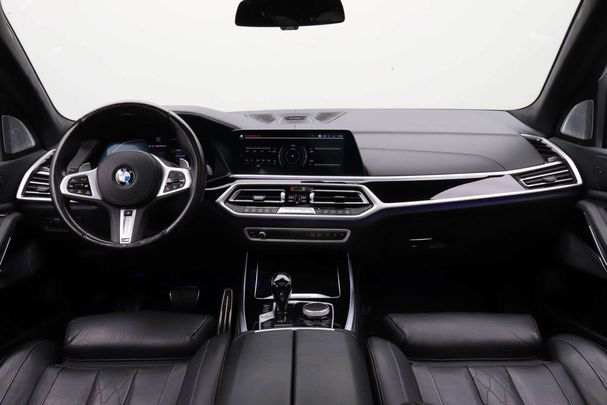 BMW X7 M50i xDrive 390 kW image number 32