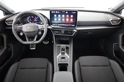 Car image 30