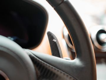 Car image 35
